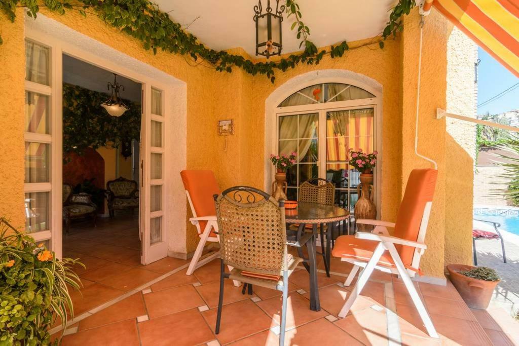 Habitaciones En Casa Centrica Con Piscina Almuñécar Dış mekan fotoğraf